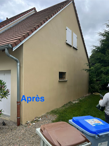 Nettoyage d’une façade de maison